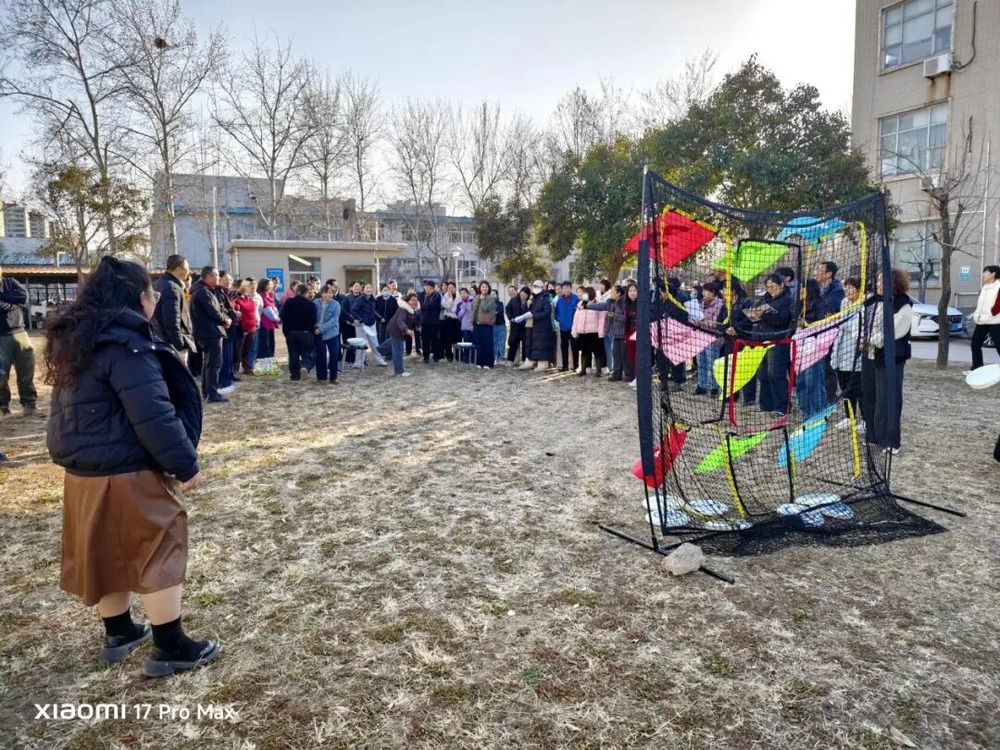 颁奖与合影环节